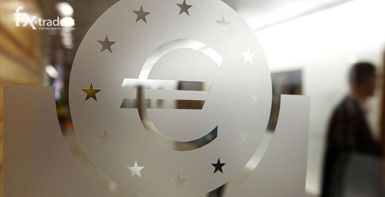 ЕЦБ сохранил ставки, продлил действие программы QE